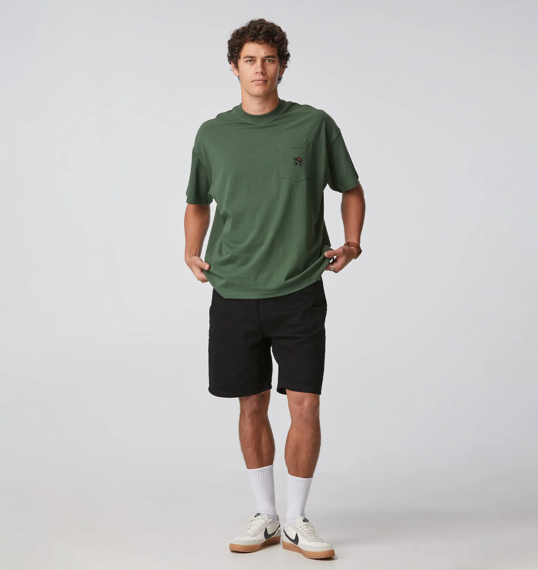 Clean Carpenter Short - Black